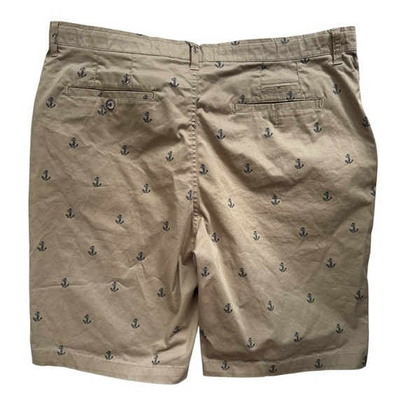 Men's Tan Anchor Print Shorts US38 - Picture 2 of 4